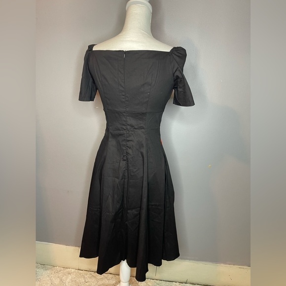 NWOT Women’s 6 Renaissance Short Sleeve Medieval Square Neck Lace Party dress - Picture 8 of 15